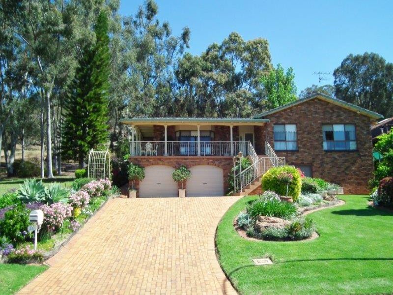 34 Doolan Cres, Griffith, NSW 2680