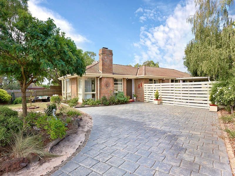 25 Clarendon Drive, Somerville, Vic 3912 Property Details