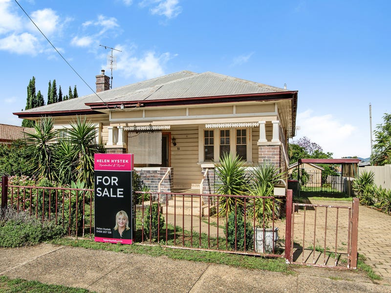 81 Crown Street, West Tamworth, NSW 2340