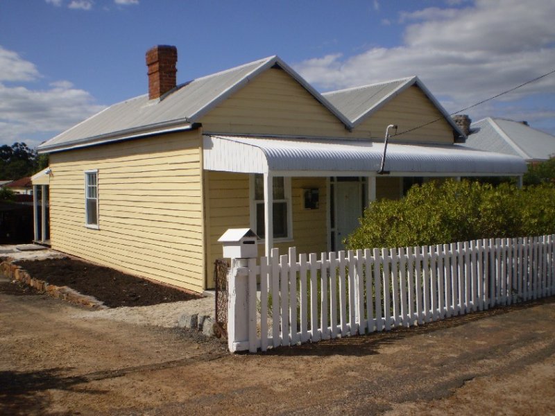 26 Wittenoom Street, Collie, WA 6225