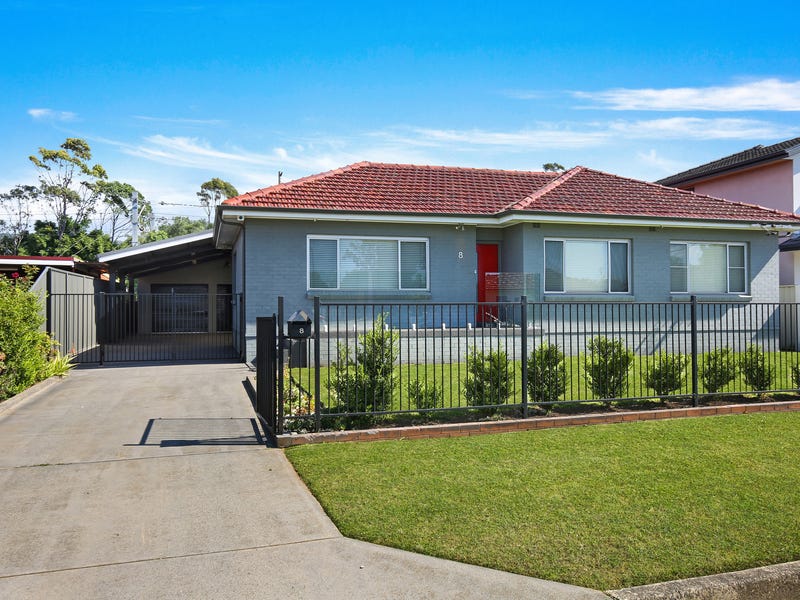 8 Rann Street, Fairy Meadow, NSW 2519