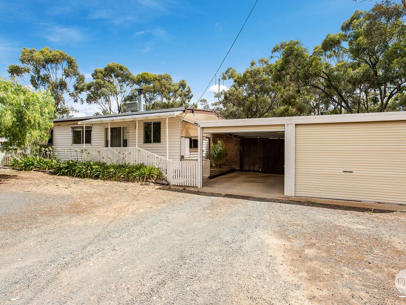 8 Warde Street, Goornong, Vic 3557 Property Details