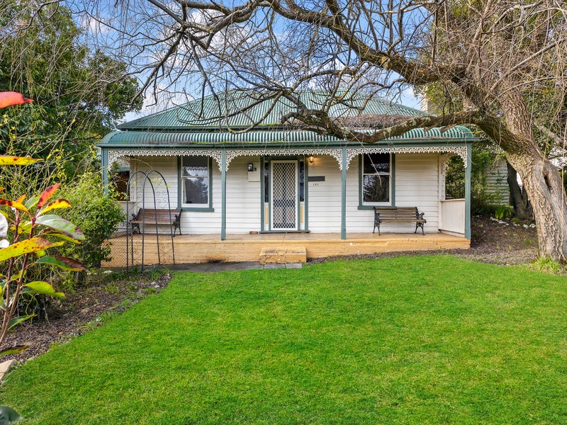 131 Vincent Street, Daylesford, VIC 3460 131 Vincent Street, Daylesford, VIC 3460