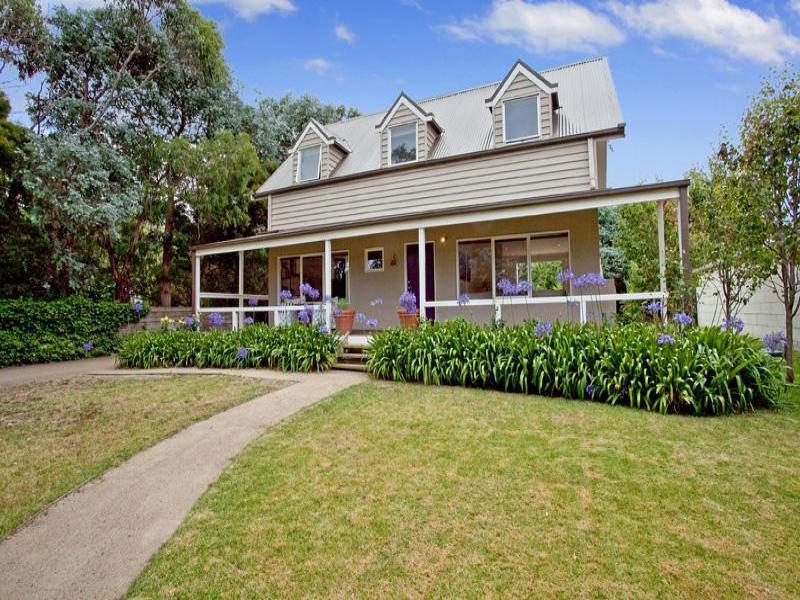 82 Cook Street, Flinders, Vic 3929 Property Details