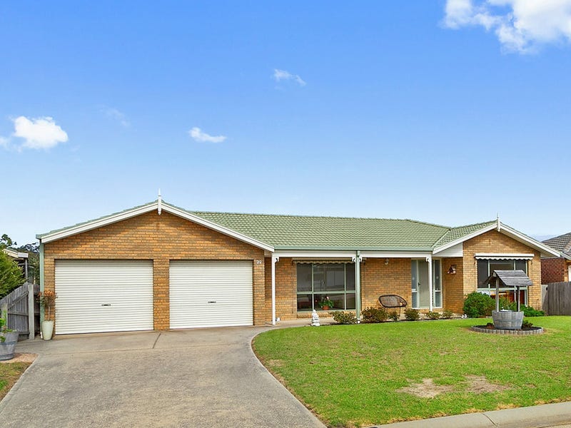 39 Stirling Drive, Lakes Entrance, VIC 3909