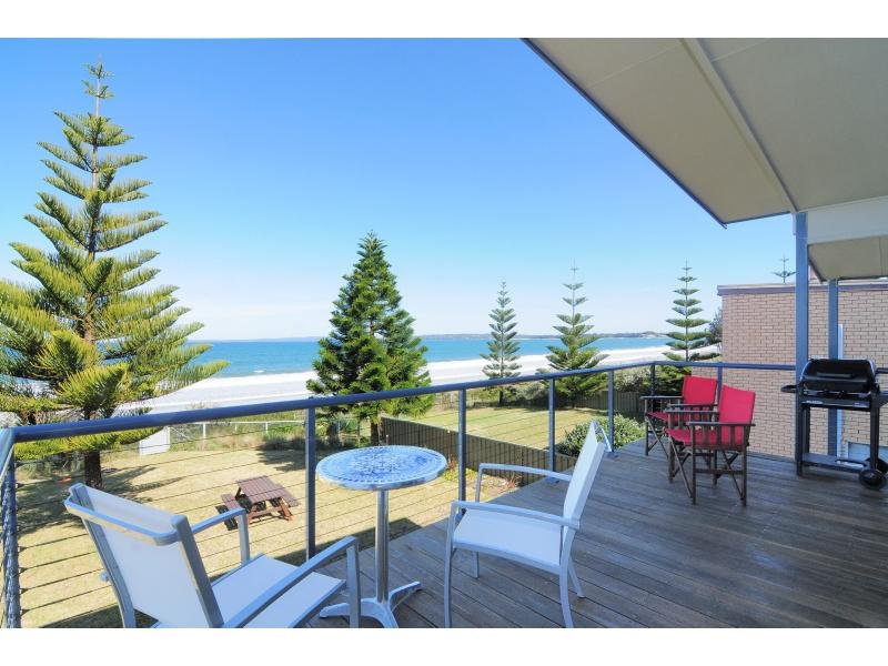 19 Quay Road, Callala Beach, NSW 2540