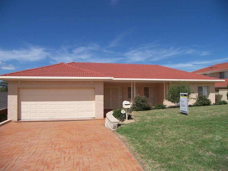 11 Armitage Avenue, Horsley, NSW 2530