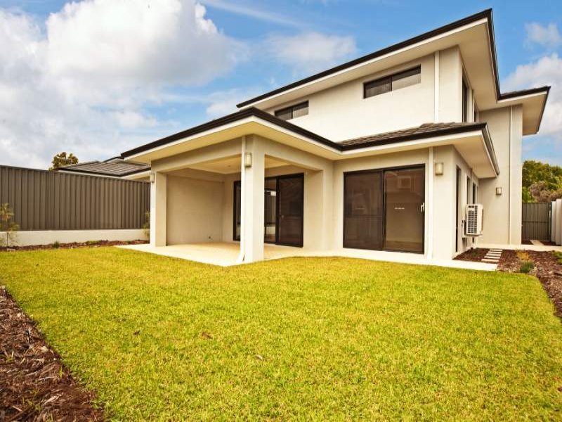 130A Newborough St, Karrinyup, WA 6018 Property Details