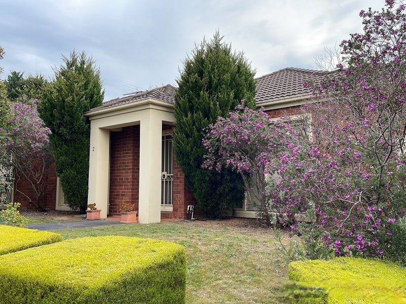 2 Lithgow Avenue, Blackburn, VIC 3130