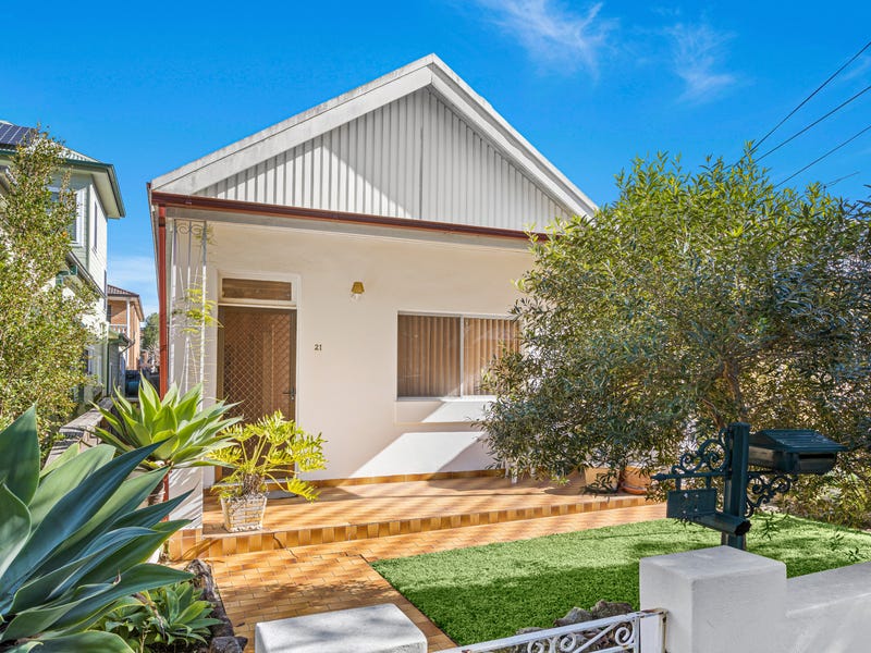 Houses for Sale in Carlton, NSW 2218 Houses for Sale in Carlton, NSW 2218
