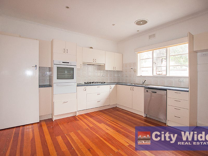 20 Flora Road, Clayton, VIC 3168