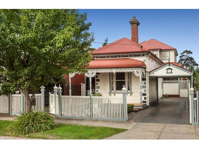 8 Mackay Street, Essendon, Vic 3040 Property Details