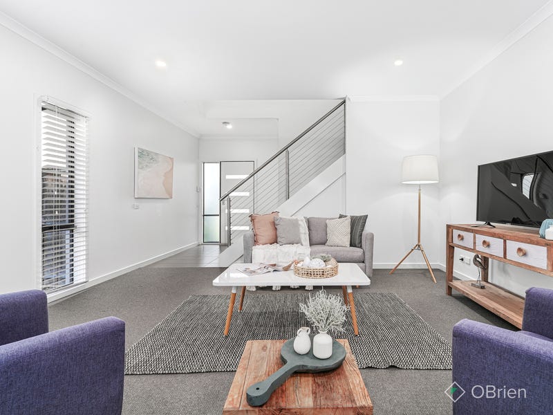 20/70 Sandhurst Boulevard, Sandhurst, Vic 3977 House for Sale