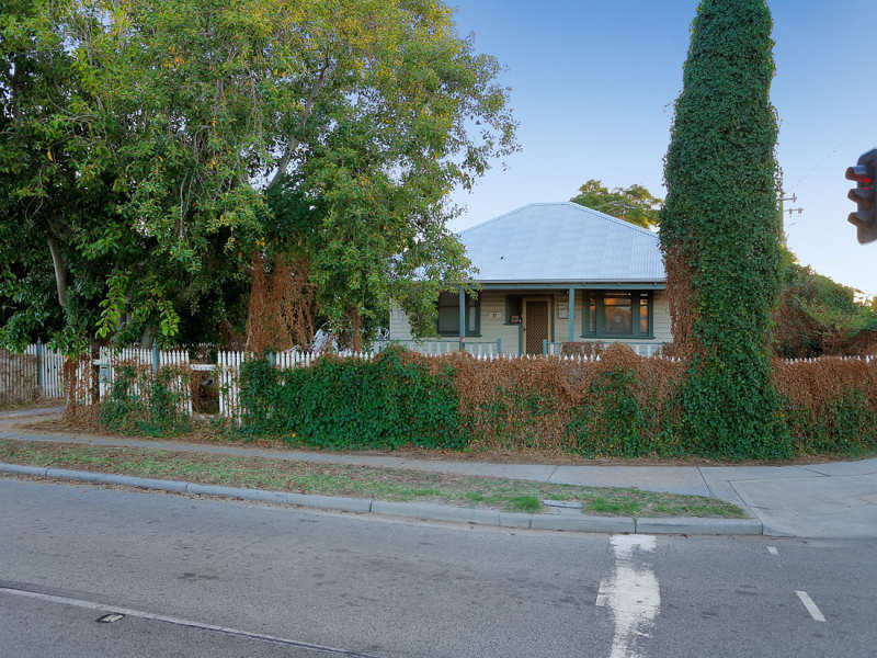 81 Ivanhoe Street, Bassendean, WA 6054