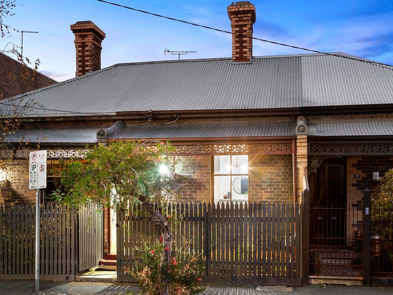 17 Raleigh Street, Windsor, Vic 3181 Property Details