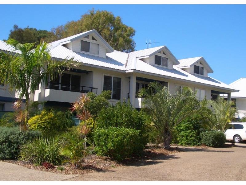 13/2 Sylvan Drive, Moore Park Beach, QLD 4670