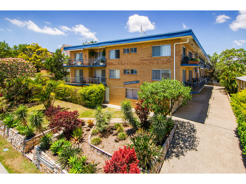 11/33 Curd Street, Greenslopes, Qld 4120 Property Details