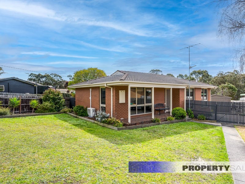 32 Northern Avenue, Newborough, VIC 3825 - realestate.com.au