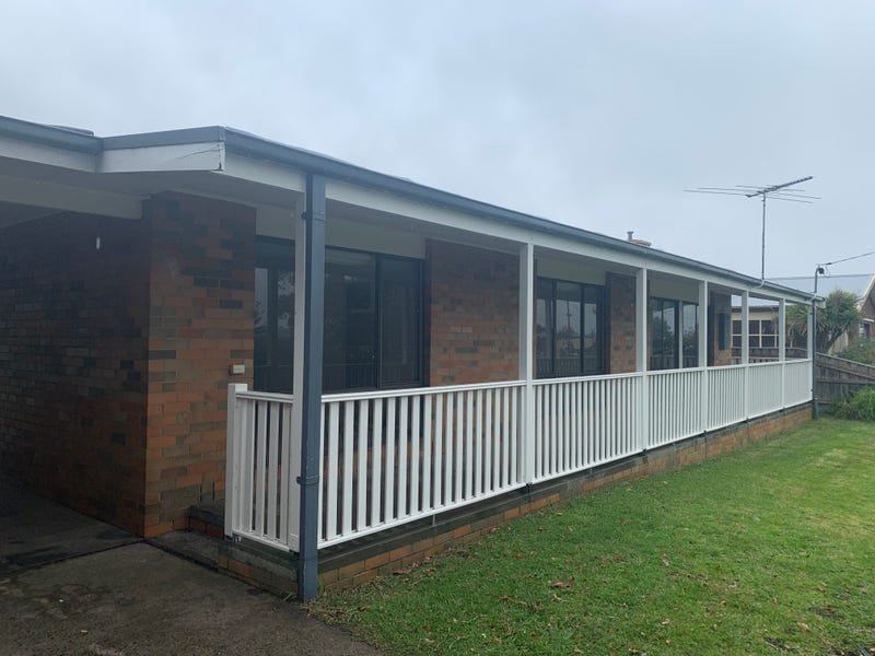 19 Foreshore Road, Tooradin, VIC 3980