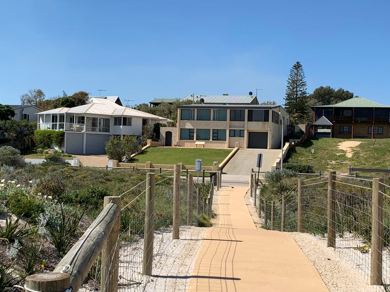 46 Ocean Drive, Quinns Rocks, WA 6030