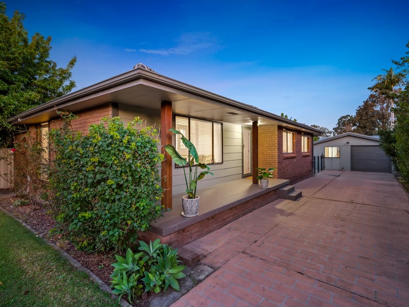 14 St James Avenue, Berkeley Vale, NSW 2261