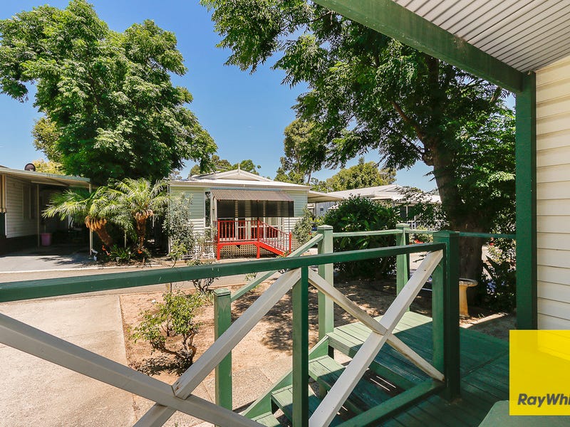 40 / 351 Hawtin Road, Forrestfield, WA 6058 Property Details