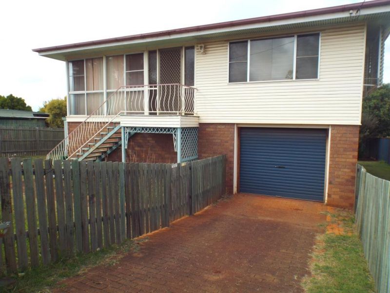 105 Ivy Street, Kingaroy, Qld 4610 Property Details