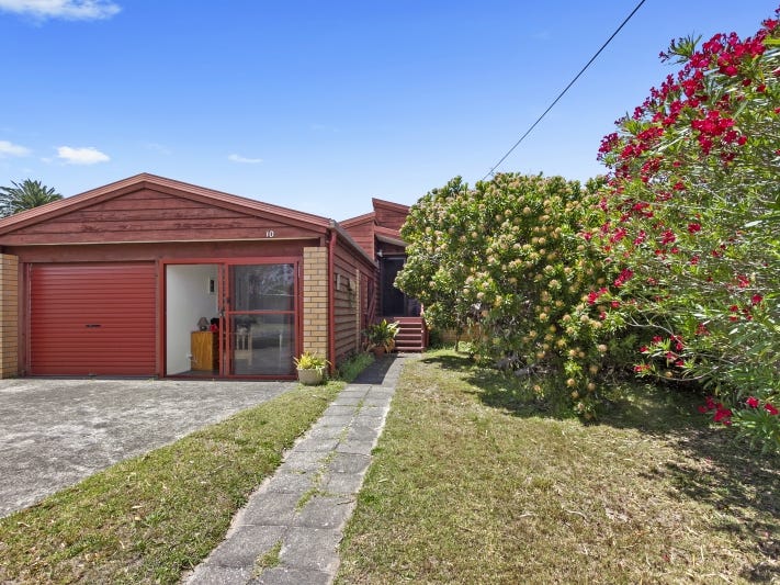 10 Kingston Place, Tomakin, NSW 2537 Property Details