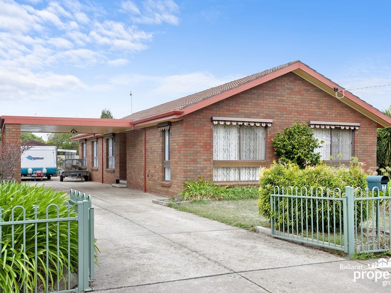 11 Cromwell Street, Sebastopol, VIC 3356