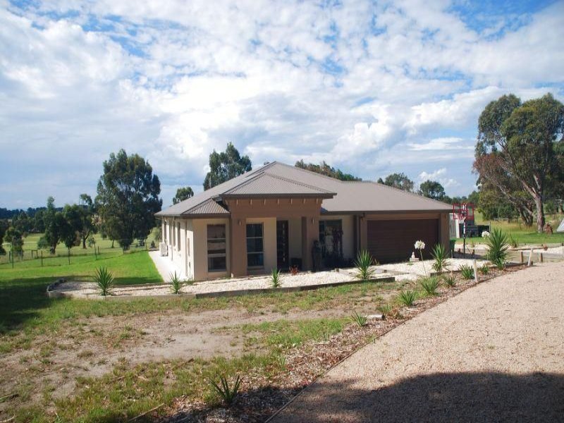 76 Kings Cove Boulevard, Metung, Vic 3904 Property Details