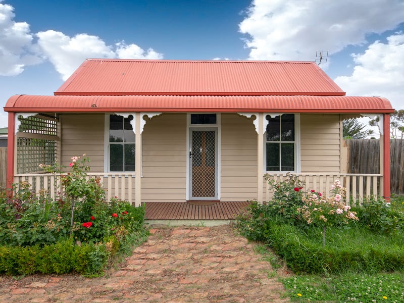 2407 Melbourne Lancefield Road, Romsey, VIC 3434