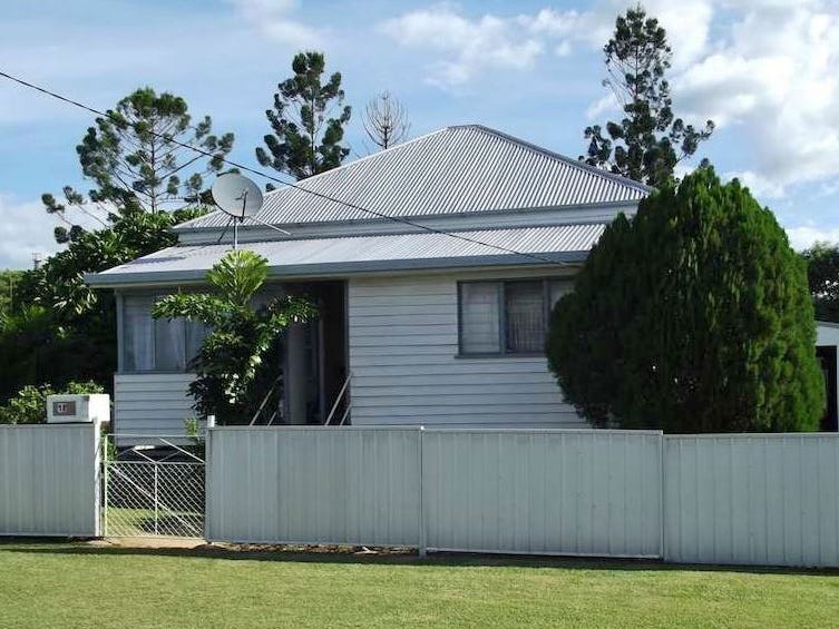 Property 123997670, Biggenden, Qld 4621 Property Details