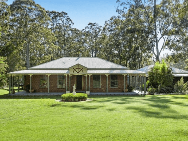 4 Ward Street, Highfields, QLD 4352