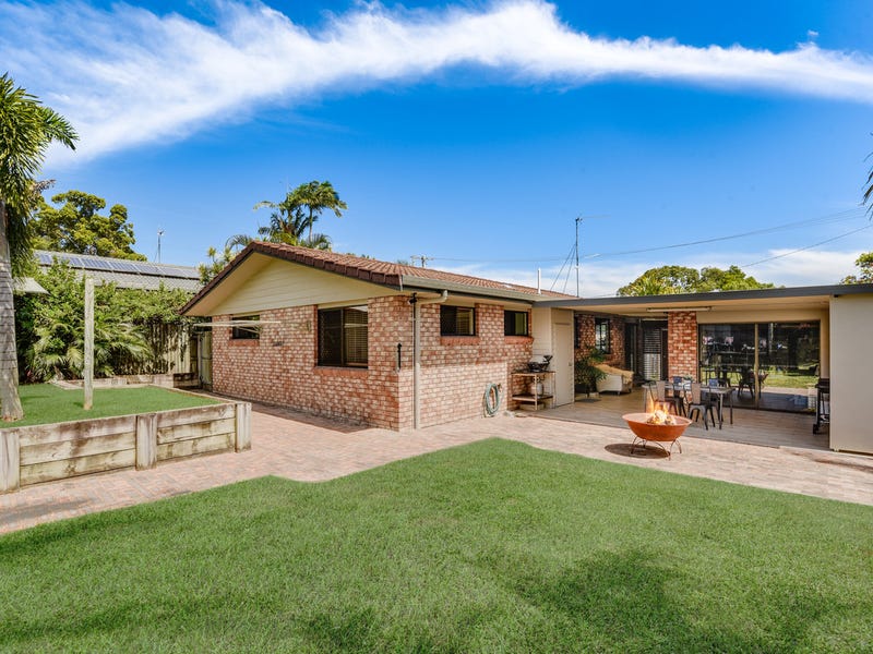 9 Bapaume Court, Aroona, Qld 4551 Property Details