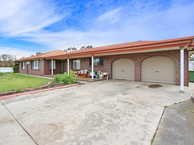 5 Fifield Close, Culcairn, NSW 2660 House for Sale