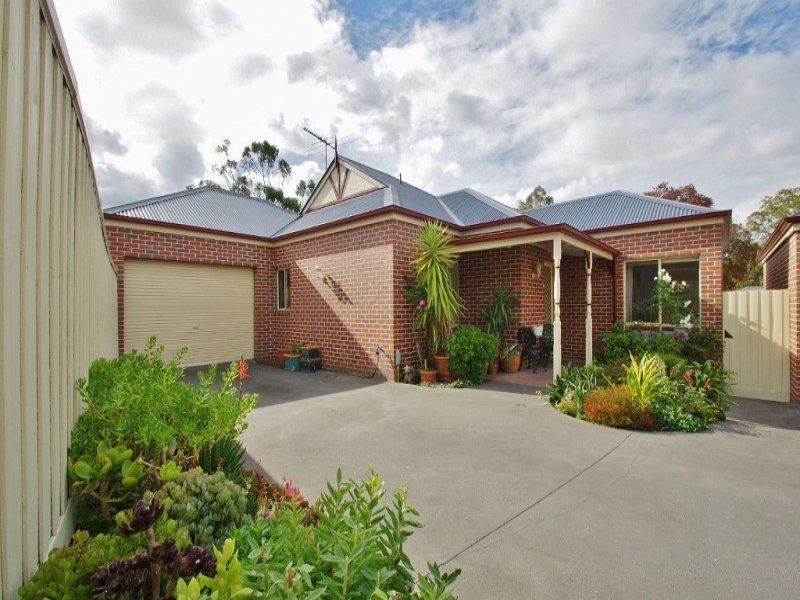 6/1 Ayres Road, Healesville, Vic 3777 Property Details