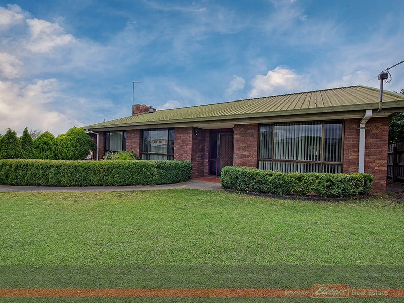 19 Periwinkle Drive, Lakes Entrance, VIC 3909