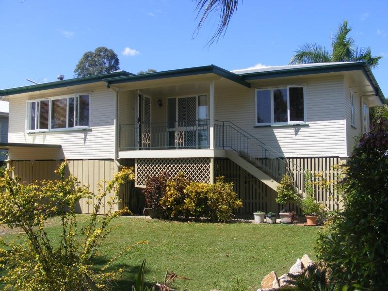 17 Cardigan St, Granville, Qld 4650 Property Details