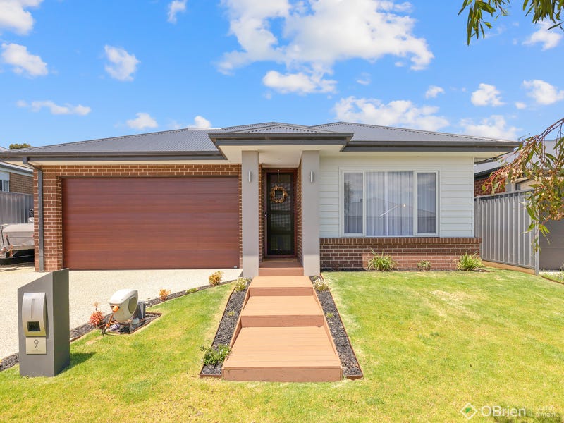9 Atlantis Street, Cowes, Vic 3922 House for Sale