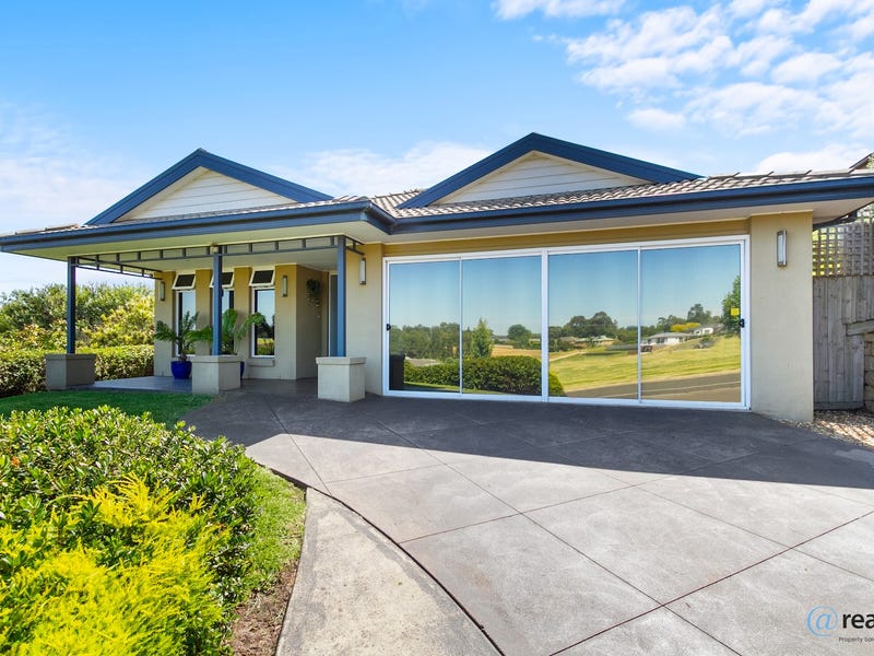 20 Summerhill Boulevard, Drouin, Vic 3818 House for Sale realestate