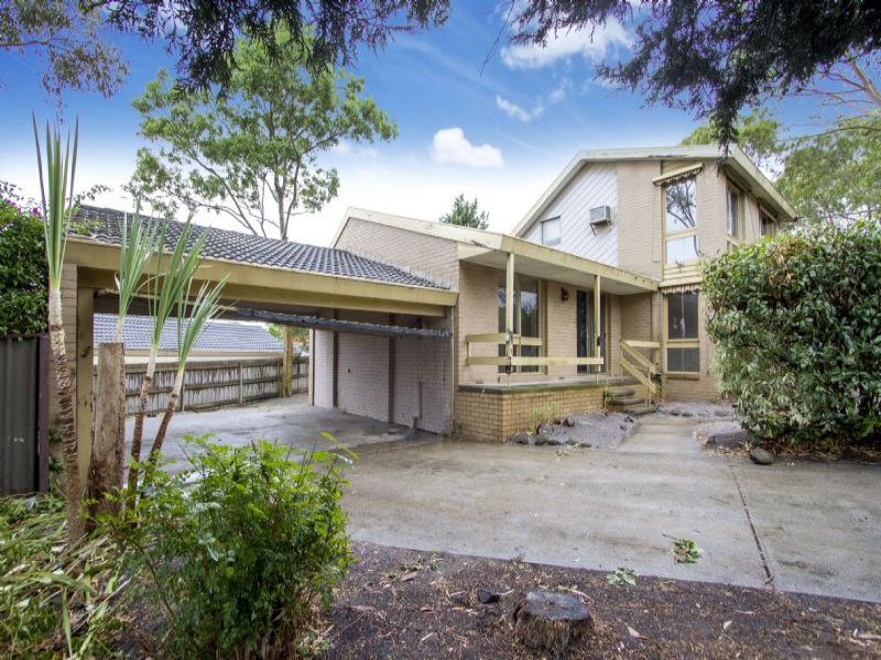 63 Golf Links Road, Frankston, Vic 3199 Property Details