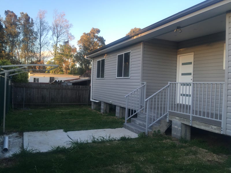 33 Meakin Street, Merrylands, NSW 2160