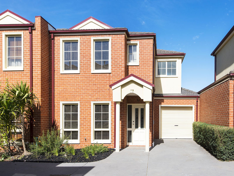 2-22-old-plenty-road-south-morang-vic-3752-realestate-au
