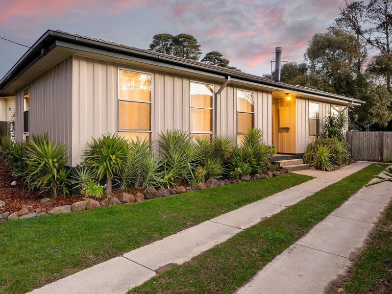 26 Luttet Street, Creswick, Vic 3363 Property Details