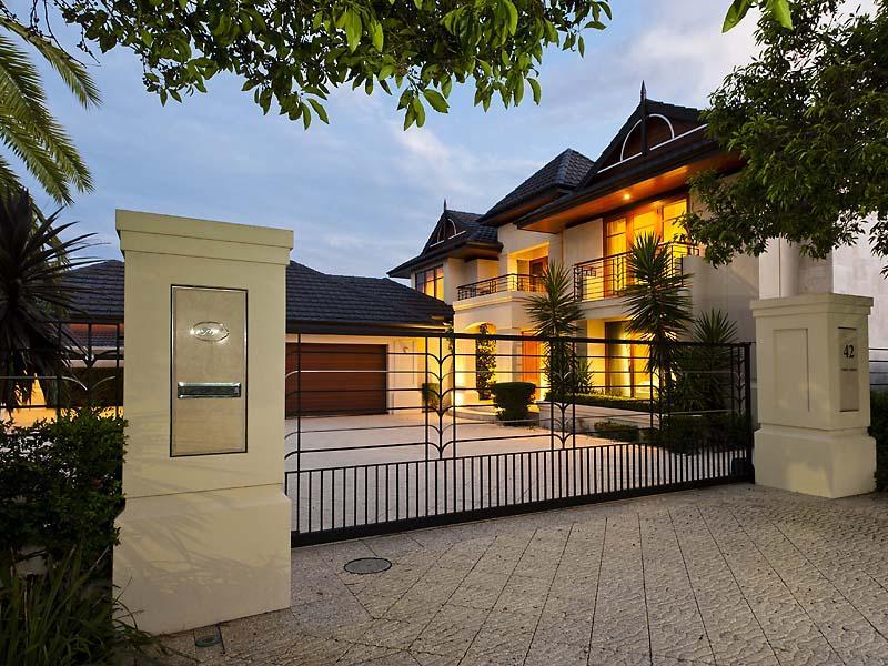 42 Circe Circle, Dalkeith, WA 6009 Property Details