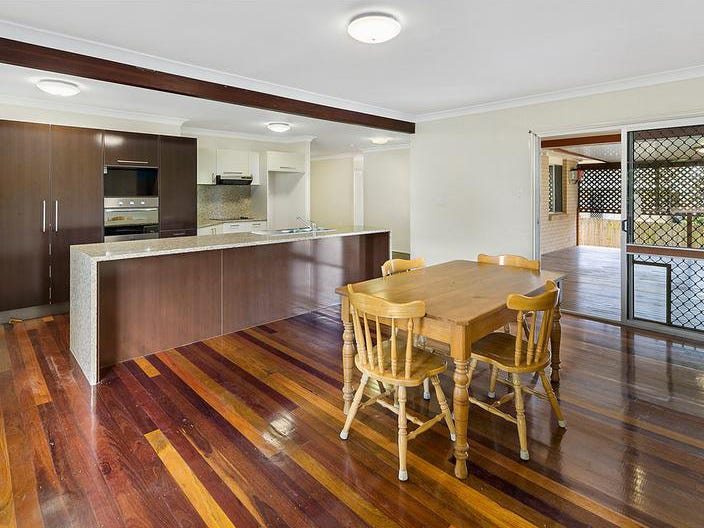 3 Winston Street, Wynnum West, QLD 4178