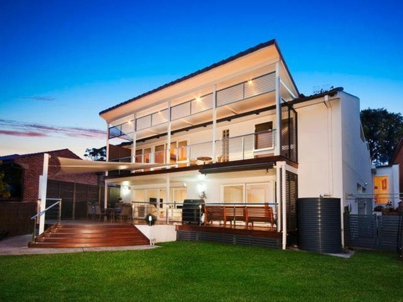 12 Ridgeway Road, New Lambton Heights, NSW 2305