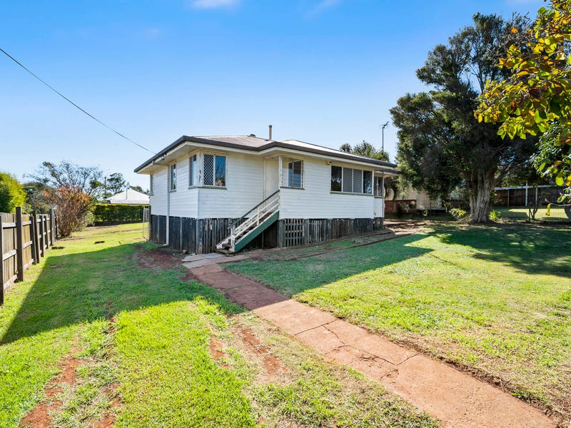 19 Doyle Street, Harlaxton, Qld 4350 Property Details