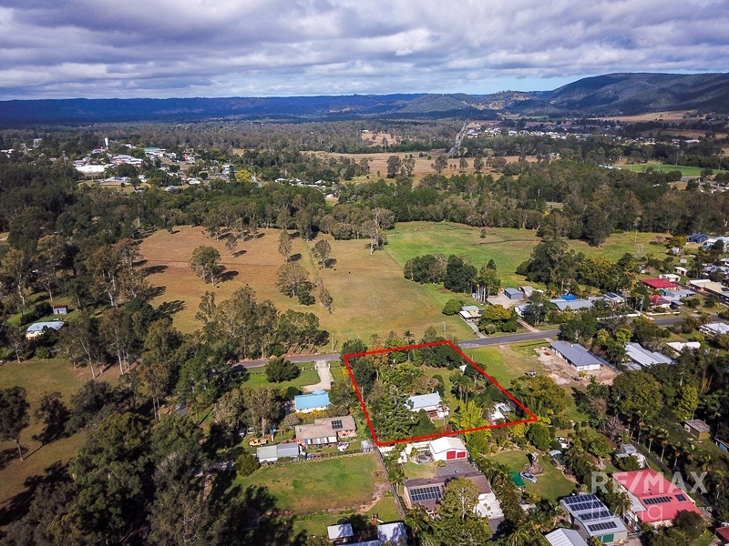 Houses for Sale in Royston, QLD 4515