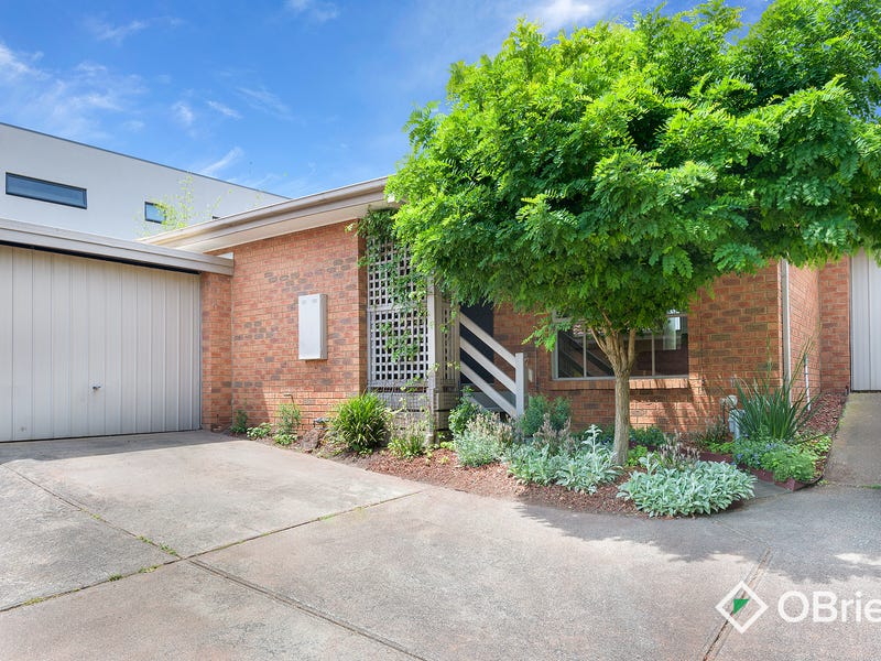 7/37 Denbigh Street, Frankston, Vic 3199 Property Details